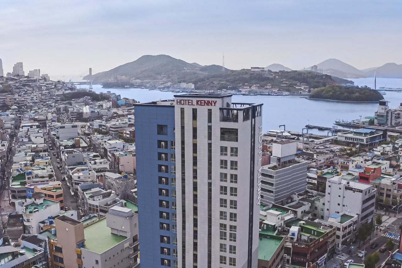 Hotel Kenny Yeosu Bagian luar foto