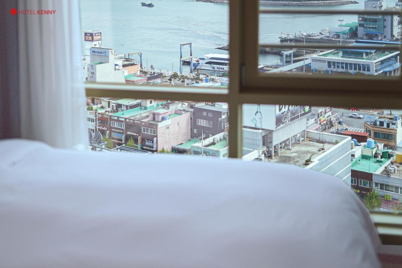 Hotel Kenny Yeosu Bagian luar foto
