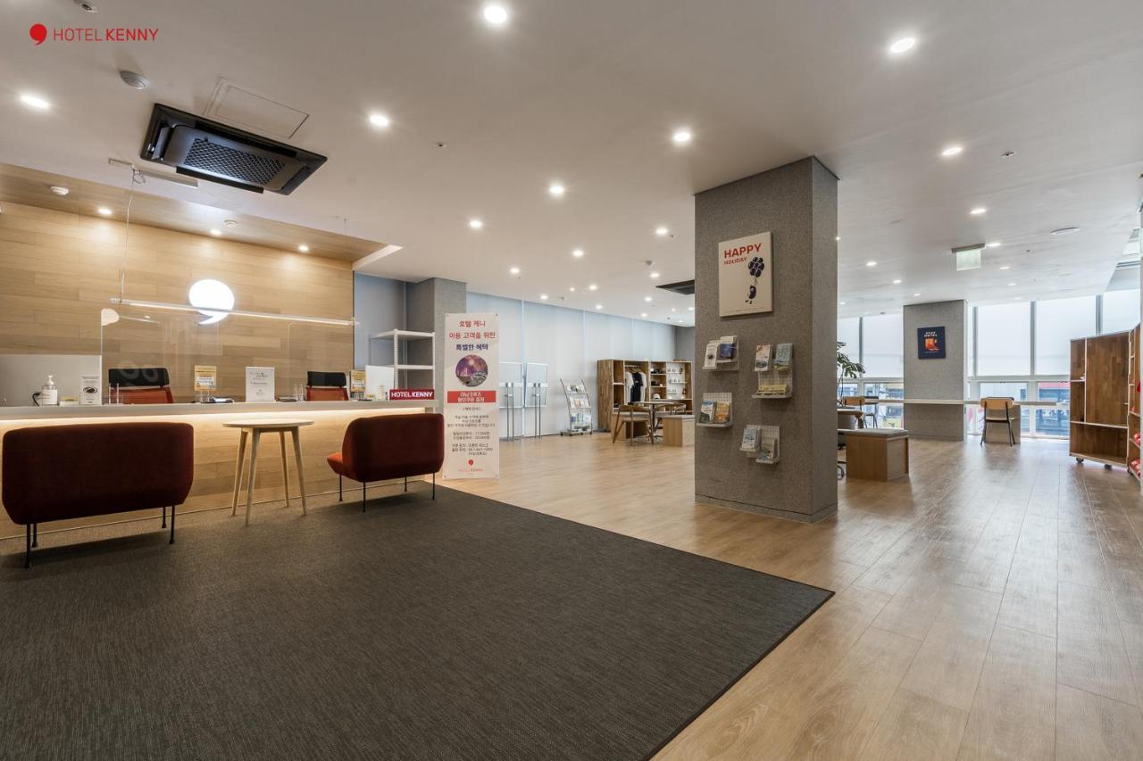 Hotel Kenny Yeosu Bagian luar foto